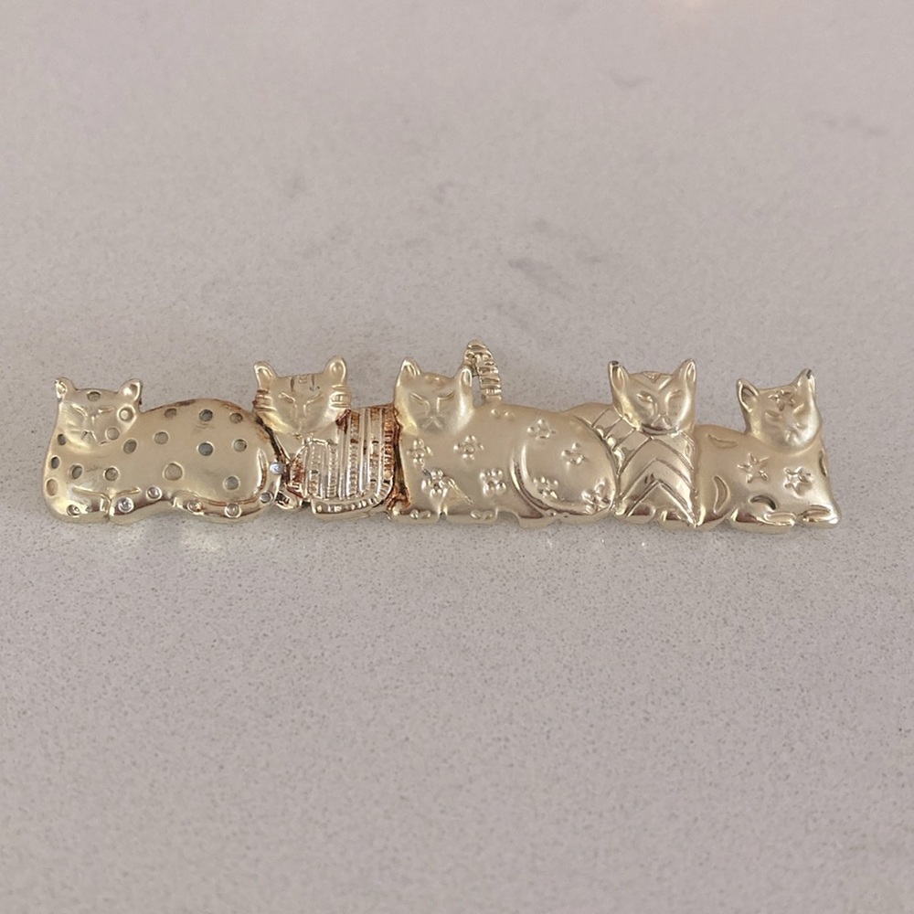 Gold Cat Brooch Five Artsy Sitting Cats Pin